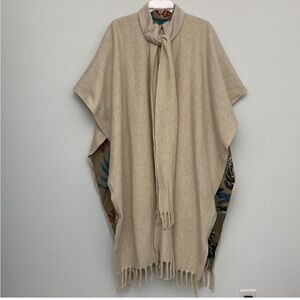 LONG WRAP/Poncho 2button closure w neck tie fully lined fringed women’s one size